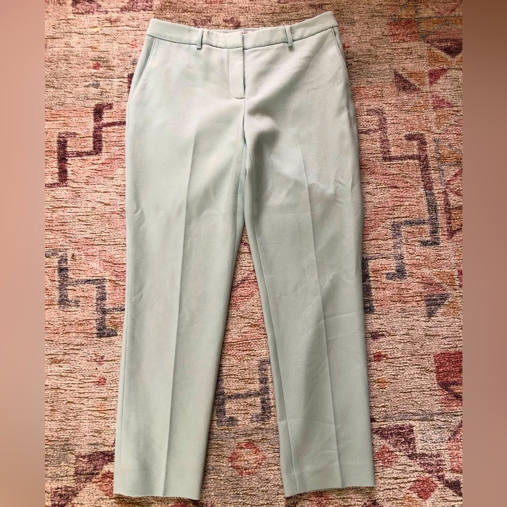 Womens Tahari trousers size 6 mint green